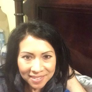 Meet your Posher, Melanie